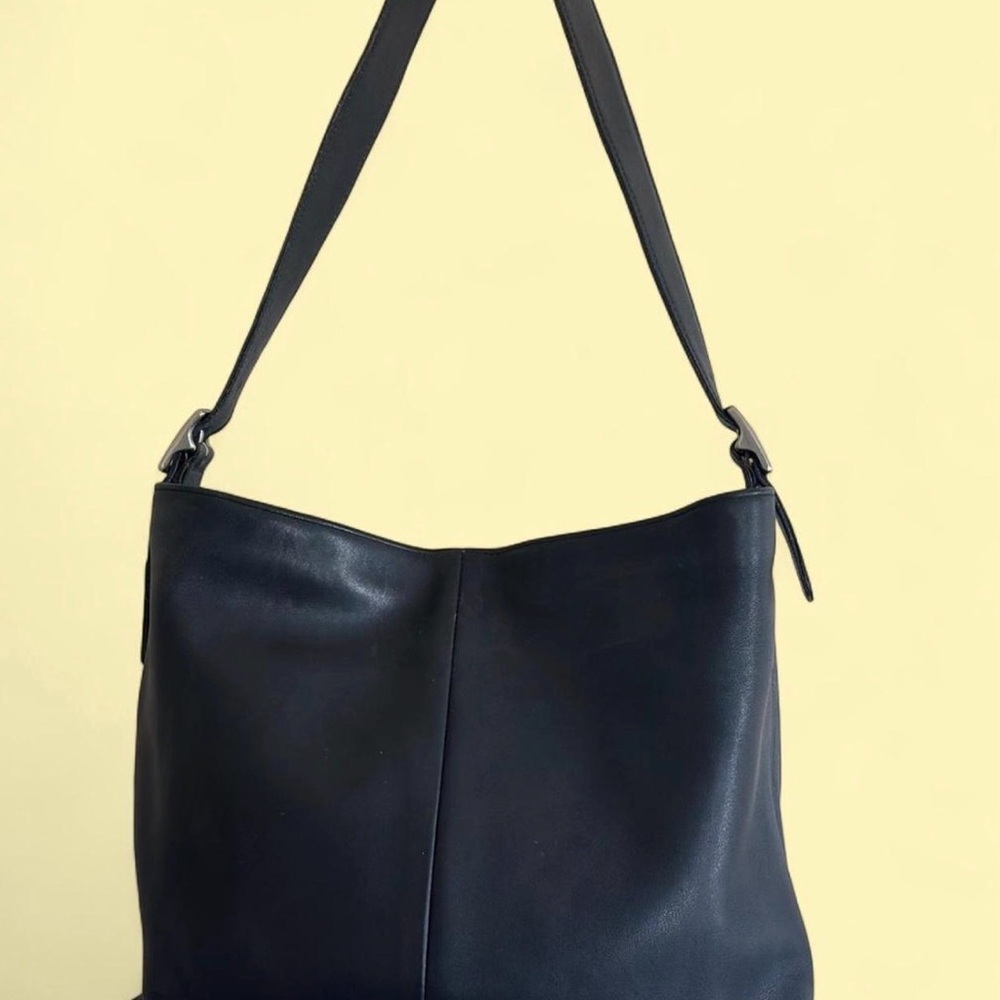 ✨ COACH ✨ Vintage 9406 Authenticated Black Leather Coach bag